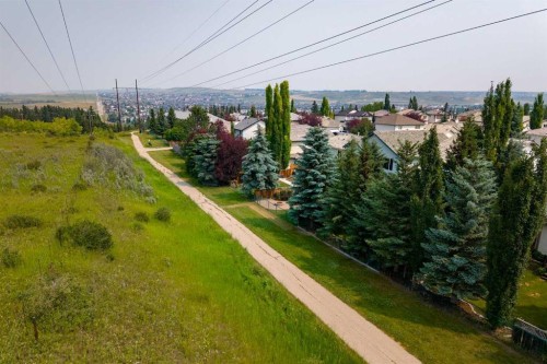 100 Bow Ridge Crescent, Cochrane, AB 