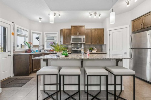 172 Brightoncrest Point Se, Calgary, AB - Indoor Photo Showing Kitchen With Stainless Steel Kitchen With Upgraded Kitchen