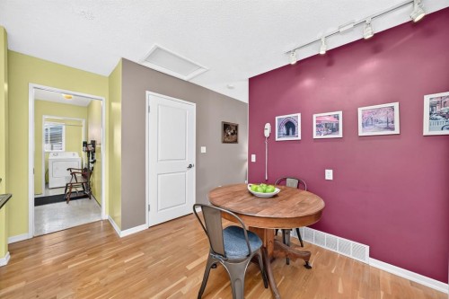 91 Templehill Drive Ne, Calgary, AB - Indoor Photo Showing Dining Room