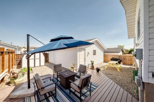91 Templehill Drive Ne, Calgary, AB - Outdoor With Deck Patio Veranda With Exterior