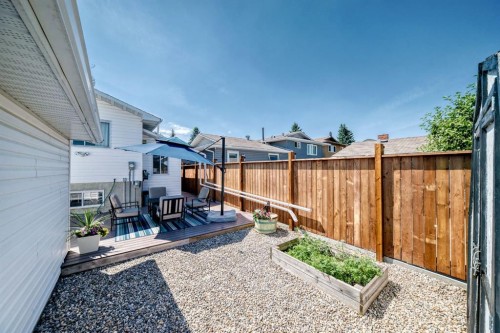 91 Templehill Drive Ne, Calgary, AB - Outdoor With Deck Patio Veranda With Exterior