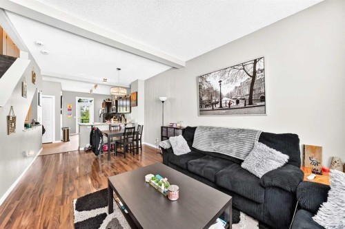 60 New Brighton Point Se, Calgary, AB - Indoor