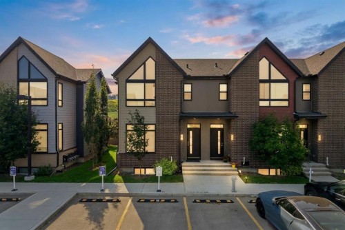 146 Sage Meadows Gardens Nw, Calgary, AB - Outdoor With Facade