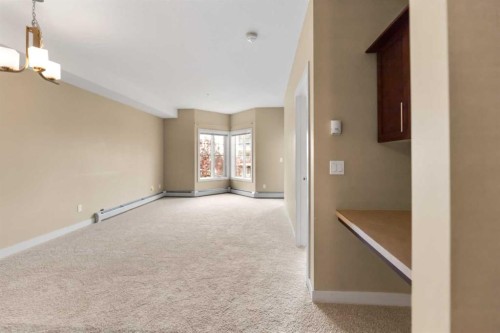 205-20 Royal Oak Plaza Nw, Calgary, AB - Indoor Photo Showing Other Room
