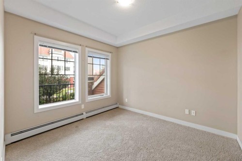 205-20 Royal Oak Plaza Nw, Calgary, AB - Indoor Photo Showing Other Room