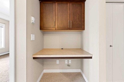 205-20 Royal Oak Plaza Nw, Calgary, AB - Indoor Photo Showing Other Room