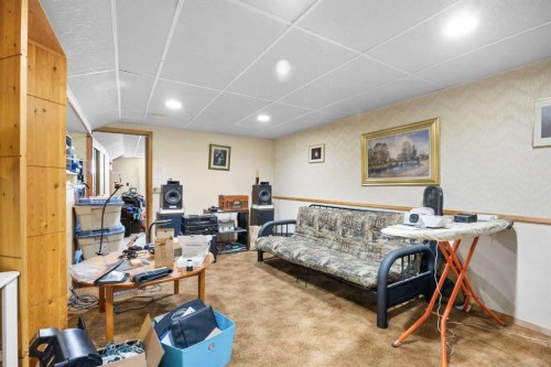 272 Huntington Close Ne, Calgary, AB - Indoor