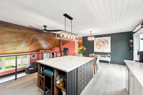 218 8 Avenue Ne, Sundre, AB - Indoor Photo Showing Kitchen
