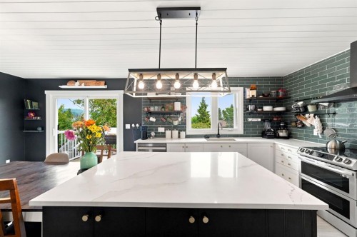218 8 Avenue Ne, Sundre, AB - Outdoor