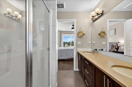 2003-280 Williamstown Close Nw, Airdrie, AB - Indoor Photo Showing Bathroom