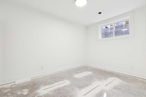 2609 5 Avenue Nw, Calgary, AB - Indoor Photo Showing Other Room