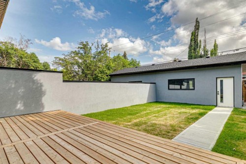 2609 5 Avenue Nw, Calgary, AB - Outdoor