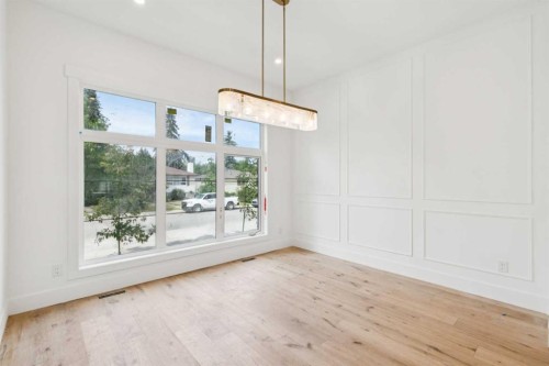 2609 5 Avenue Nw, Calgary, AB - Indoor Photo Showing Other Room