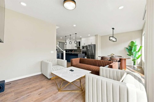 945 Chinook Winds Sw, Airdrie, AB - Indoor Photo Showing Living Room