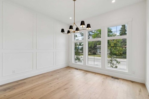 2607 5 Avenue Nw, Calgary, AB - Indoor Photo Showing Other Room