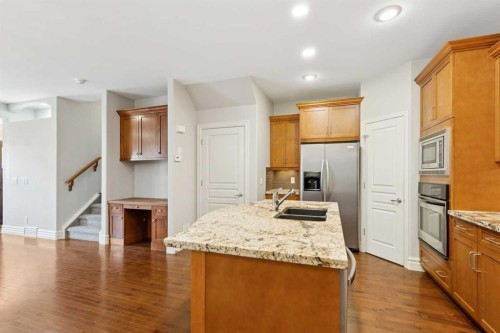 2-133 12 Avenue Nw, Calgary, AB 