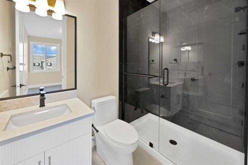 506 Waterford Rise, Chestermere, AB - Indoor Photo Showing Bathroom