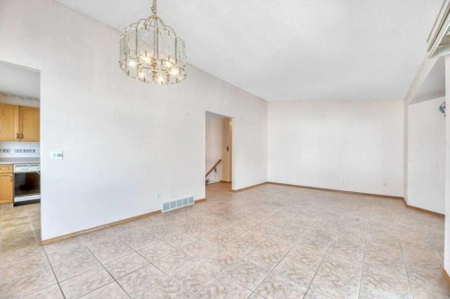 33 Riverview Point Se, Calgary, AB - Indoor Photo Showing Other Room