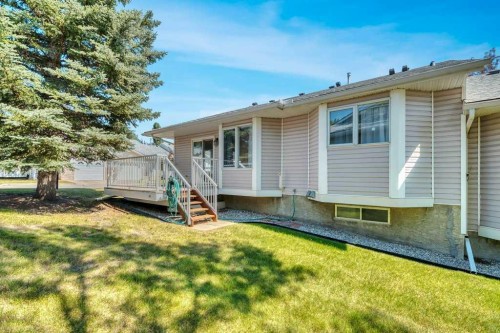 33 Riverview Point Se, Calgary, AB - Outdoor