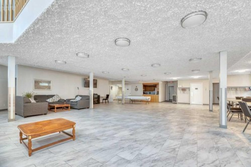 33 Riverview Point Se, Calgary, AB - Indoor Photo Showing Other Room