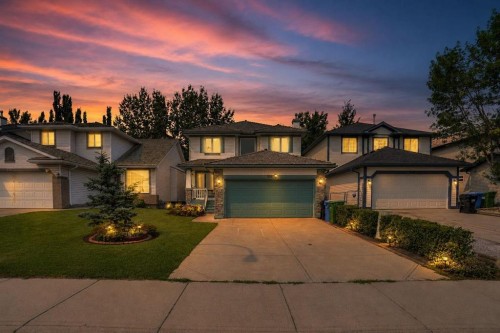 332 Harvest Hills Drive Ne, Calgary, AB - Outdoor With Facade