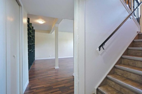 4904 Verulum Place Nw, Calgary, AB - Indoor Photo Showing Other Room