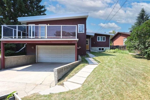 4904 Verulum Place Nw, Calgary, AB - Outdoor With Balcony