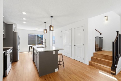 564 Evanston Drive Nw, Calgary, AB - Indoor Photo Showing Kitchen With Stainless Steel Kitchen With Upgraded Kitchen