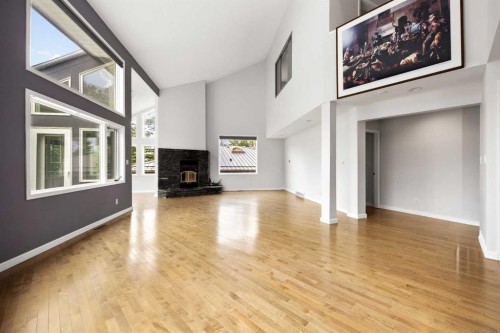 1064 Evergreen Circle, Canmore, AB - Indoor With Fireplace