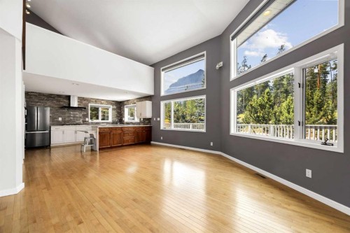 1064 Evergreen Circle, Canmore, AB - Indoor