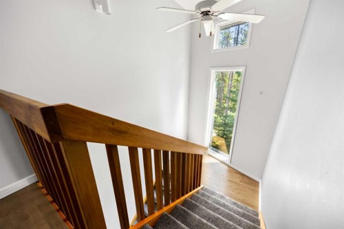 1064 Evergreen Circle, Canmore, AB - Indoor Photo Showing Other Room