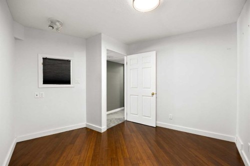 1064 Evergreen Circle, Canmore, AB - Indoor Photo Showing Other Room