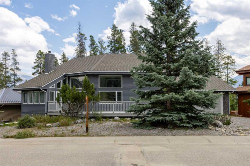1064 Evergreen Circle, Canmore, AB - Outdoor