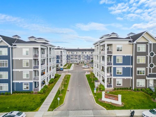 313-300 Auburn Meadows Common Se, Calgary, AB - Outdoor With Facade