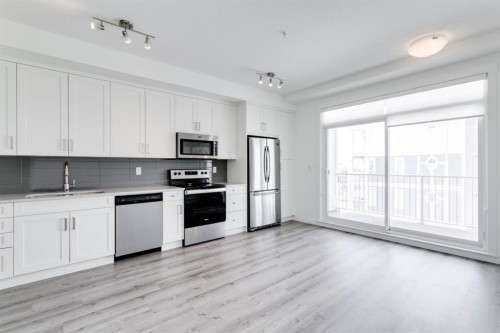 313-300 Auburn Meadows Common Se, Calgary, AB - Indoor Photo Showing Kitchen With Stainless Steel Kitchen