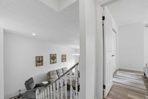 203 Shawglen Road Sw, Calgary, AB - Indoor Photo Showing Other Room