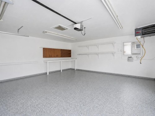203 Shawglen Road Sw, Calgary, AB - Indoor Photo Showing Other Room