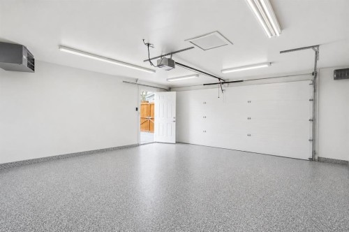 203 Shawglen Road Sw, Calgary, AB - Indoor Photo Showing Garage