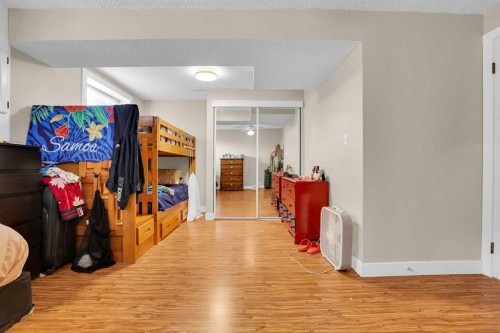 6 Jensen Crescent Ne, Airdrie, AB - Indoor Photo Showing Other Room