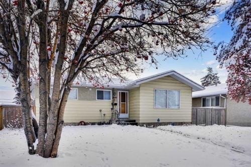 1436 Robson Crescent Se, Calgary, AB - Outdoor