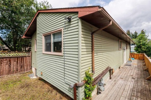 13 Bernard Drive Nw, Calgary, AB - Outdoor With Deck Patio Veranda
