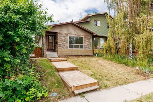 13 Bernard Drive Nw, Calgary, AB - Outdoor