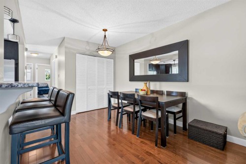 2301 4 Avenue Nw, Calgary, AB - Indoor Photo Showing Dining Room