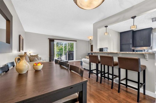2301 4 Avenue Nw, Calgary, AB - Indoor Photo Showing Dining Room