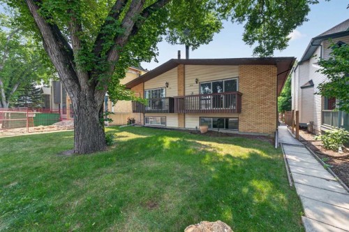 723 55 Avenue Sw, Calgary, AB - Outdoor With Deck Patio Veranda