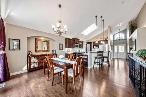 259 Willow Ridge Manor, Diamond Valley, AB - Indoor Photo Showing Dining Room