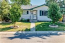 7828 10 Street Nw, Calgary, AB  - Outdoor 