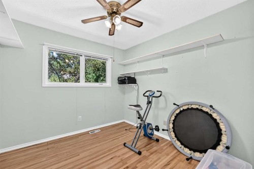7828 10 Street Nw, Calgary, AB - Indoor Photo Showing Gym Room