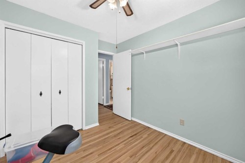 7828 10 Street Nw, Calgary, AB - Indoor