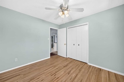 7828 10 Street Nw, Calgary, AB - Indoor Photo Showing Other Room